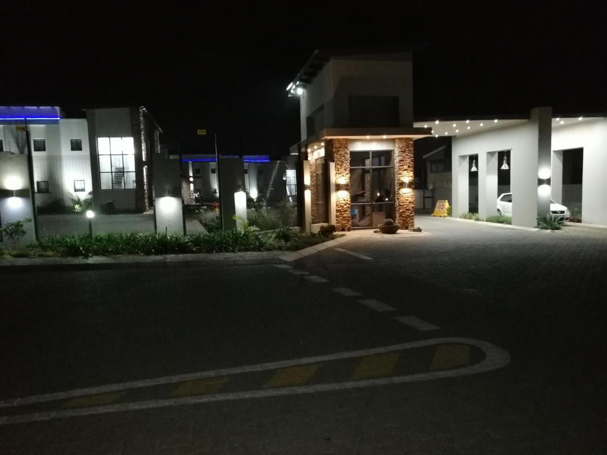 King'S Palace Hotel Rustenburg Kültér fotó