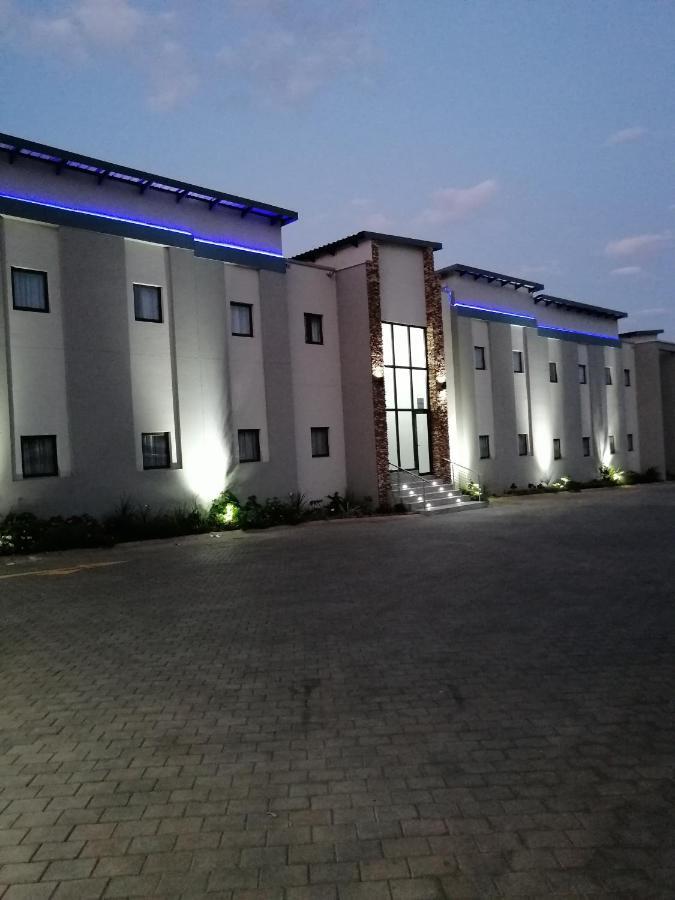 King'S Palace Hotel Rustenburg Kültér fotó